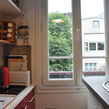 Bright Apt Near Menilmontant Appartamento Parigi