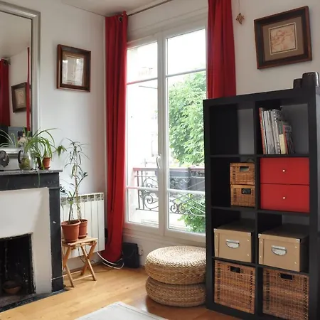 Bright Apt Near Menilmontant * Parigi
